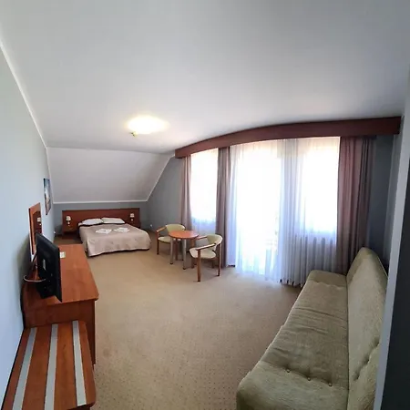 Hotel Dw Airen Trzęsacz Exteriér fotografie